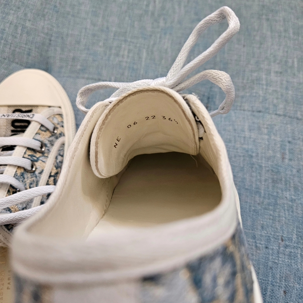 Dior tennis shoes - Picture 5 of 5